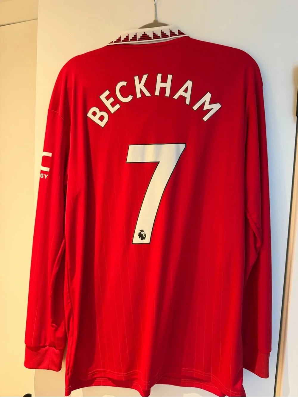 David Beckham Manchester United #7 Adidas Long Sleeve Jersey — Size L